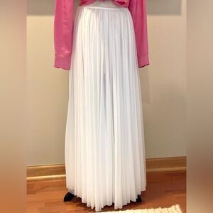 Celine “Old Celine” Phoebe Philo white pleated maxi skirt sz 36/S (fits M 4-10)